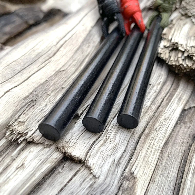 Urządzenie EDC 3-w-1 Bear Gryl – Fire Starting Kit recenzja i cena